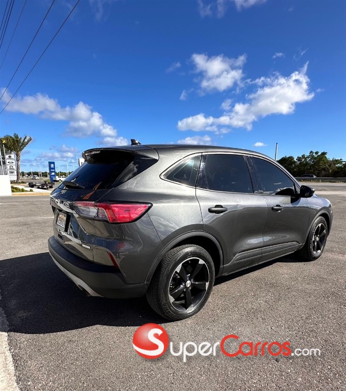 2020 Ford Escape S — foto 3 / 8