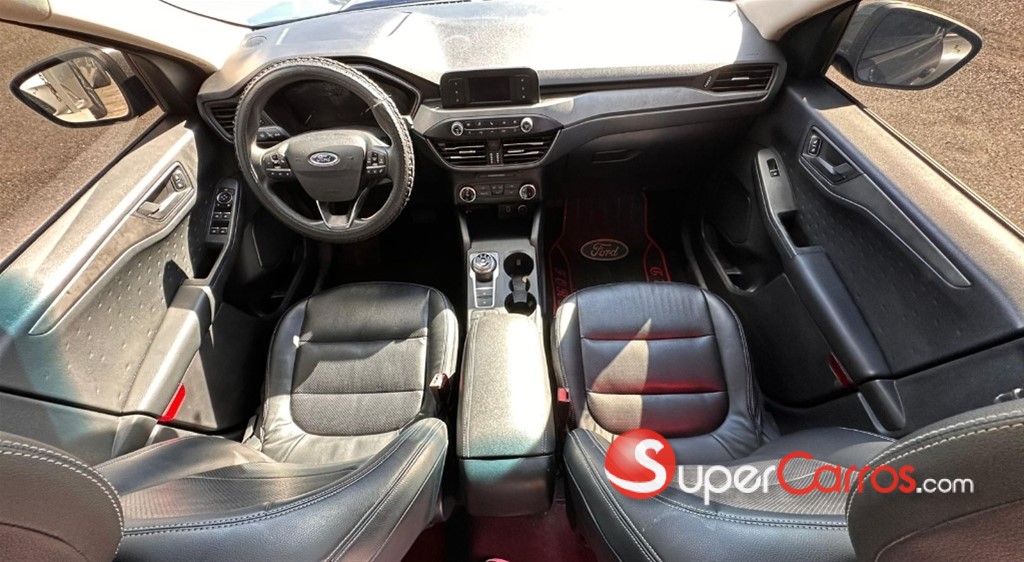 2020 Ford Escape S — foto 7 / 8