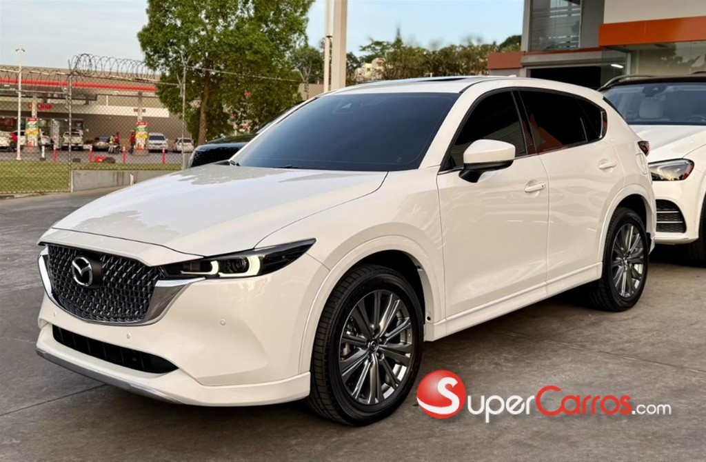 2027 Mazda CX-5 Limited — foto 2 / 12