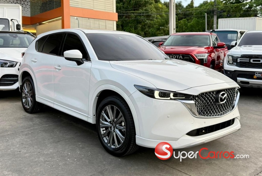 2027 Mazda CX-5 Limited — foto 3 / 12
