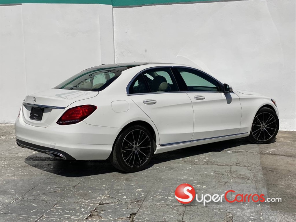 2019 Mercedes-Benz Clase C 300 AMG — foto 9 / 12