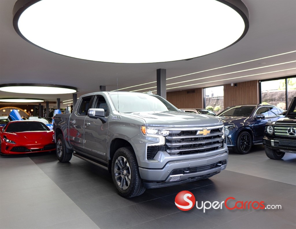 2026 Chevrolet Silverado High Country Duramax — foto 3 / 9