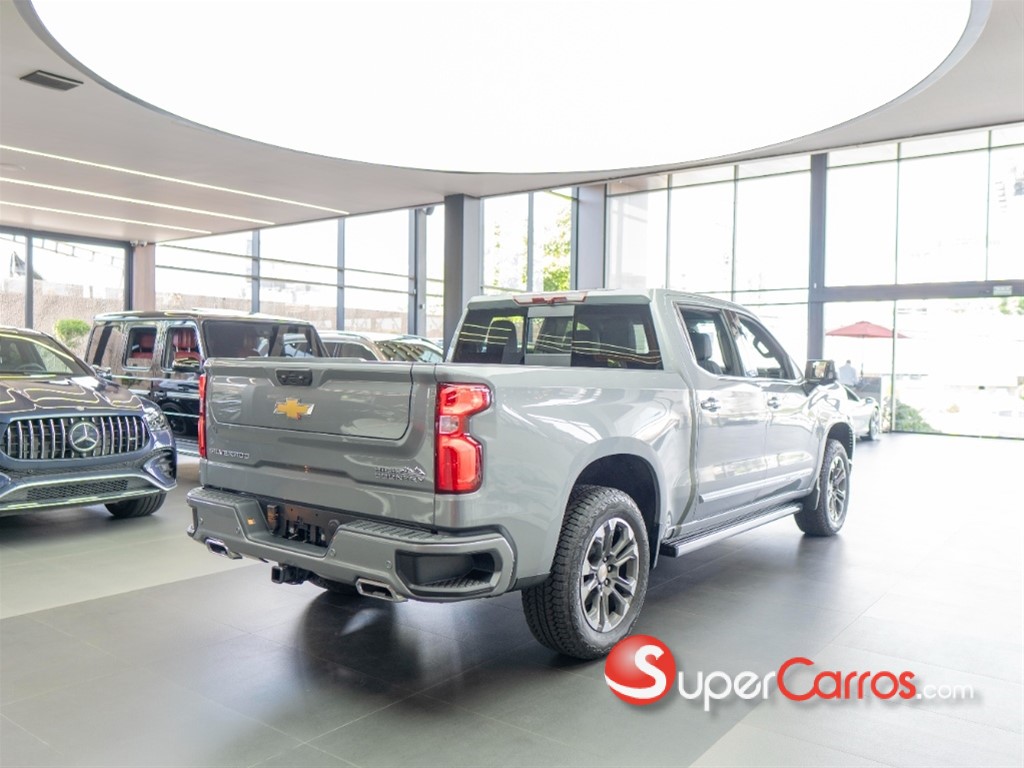2026 Chevrolet Silverado High Country Duramax — foto 9 / 9