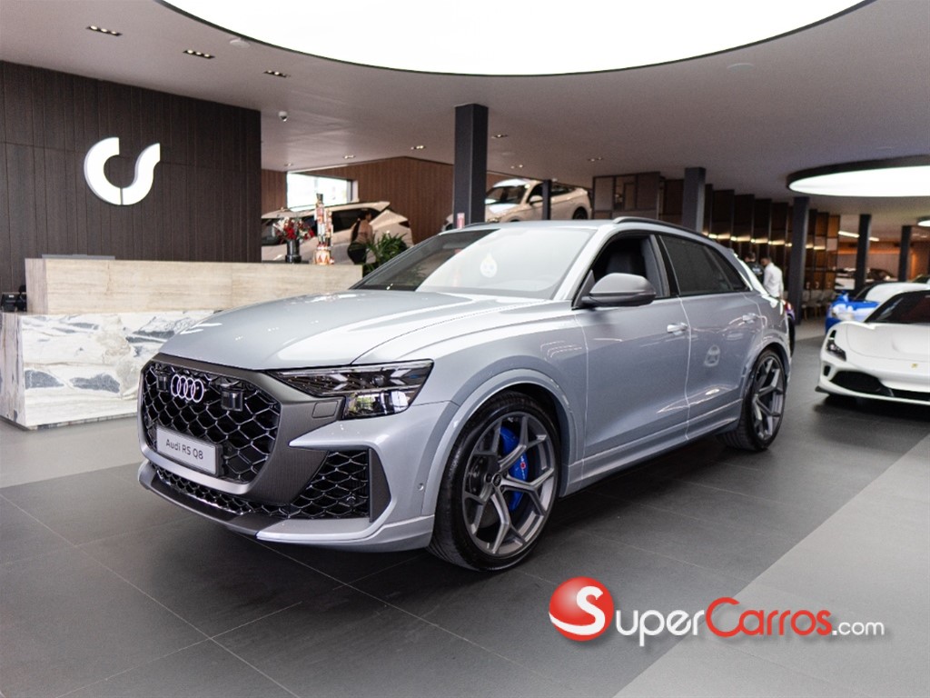 2025 Audi RS Q8 — foto 3 / 12