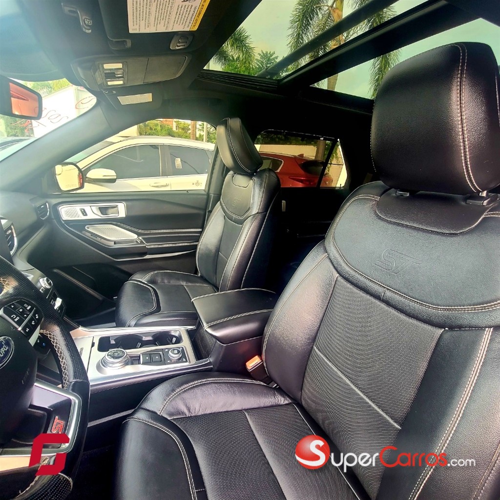 2020 Ford Explorer ST — foto 6 / 11