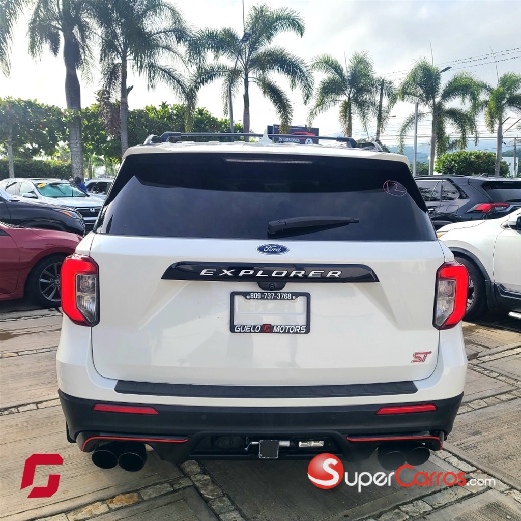2020 Ford Explorer ST — foto 9 / 11