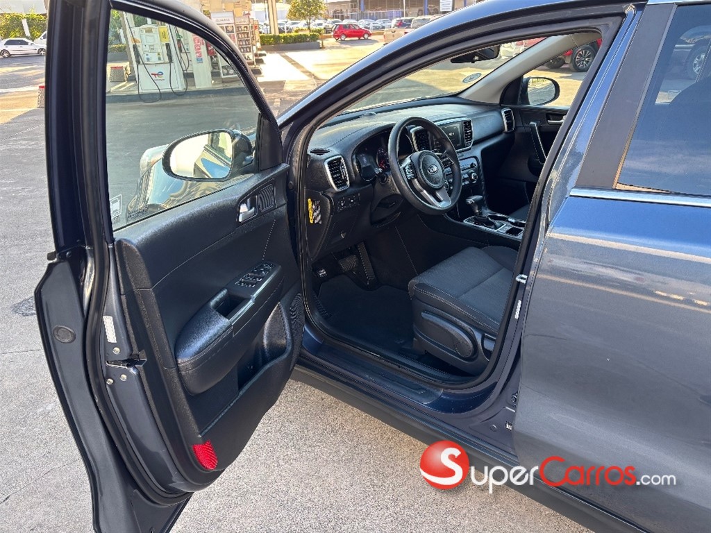 2020 Kia Sportage LX — foto 7 / 11