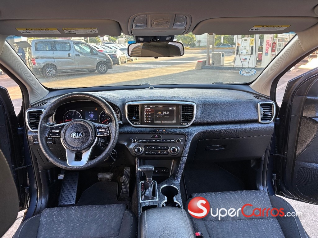 2020 Kia Sportage LX — foto 9 / 11