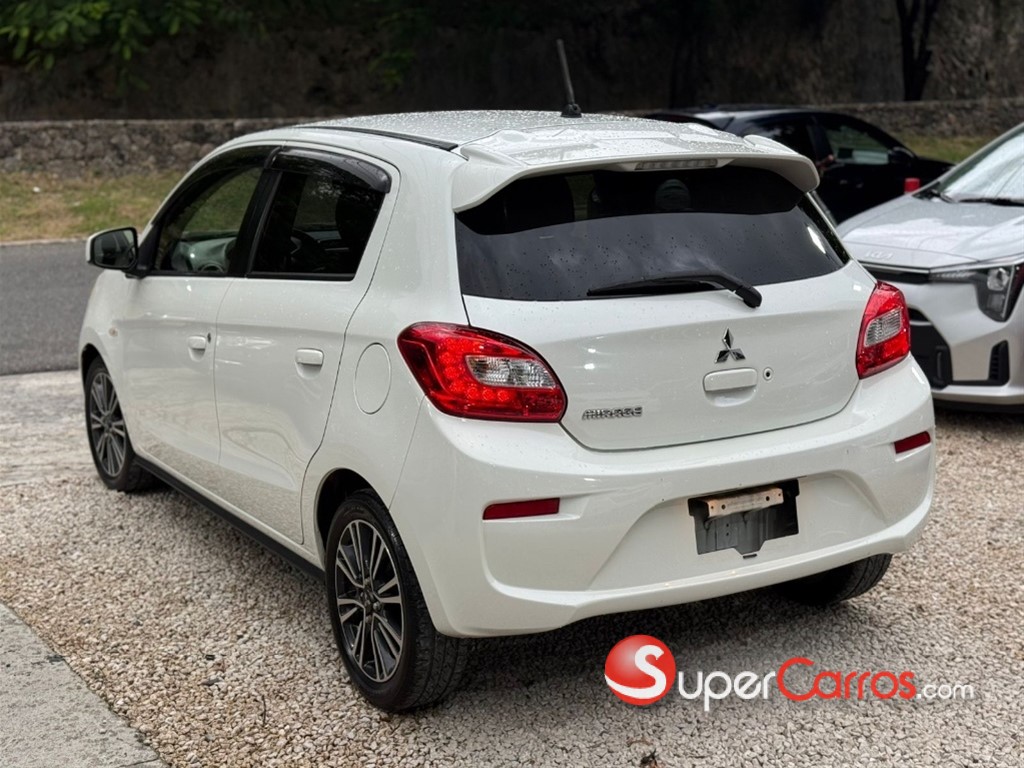 2020 Mitsubishi Motors Mirage — foto 7 / 10