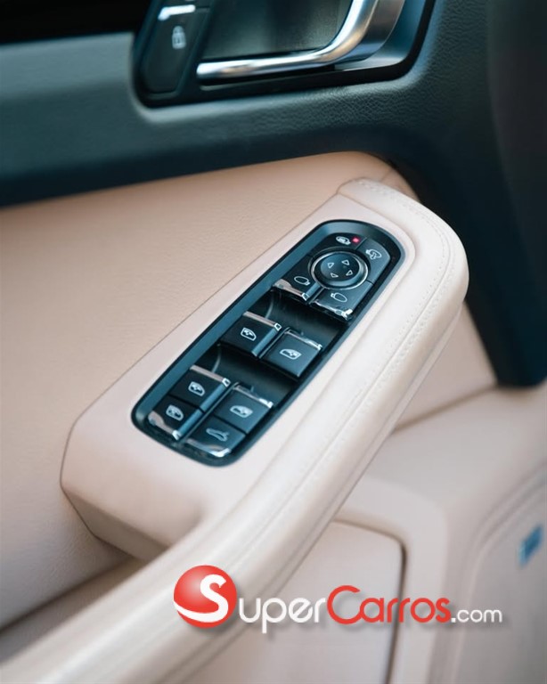 2021 Porsche Macan — foto 5 / 7