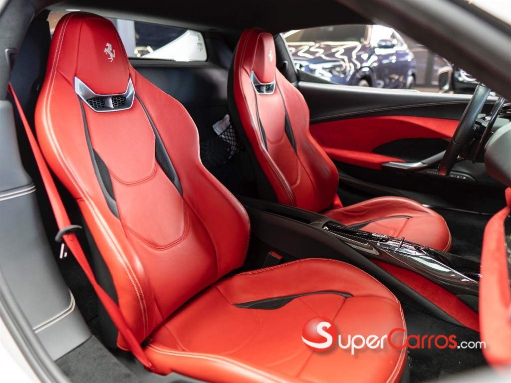 2024 Ferrari 296 GTB — foto 6 / 9