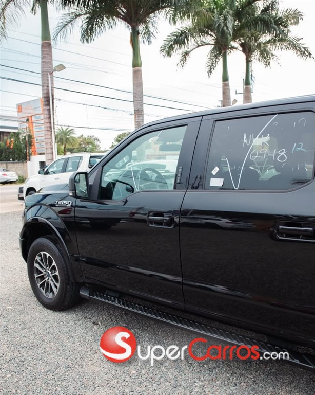 2019 Ford F 150 — foto 4 / 7