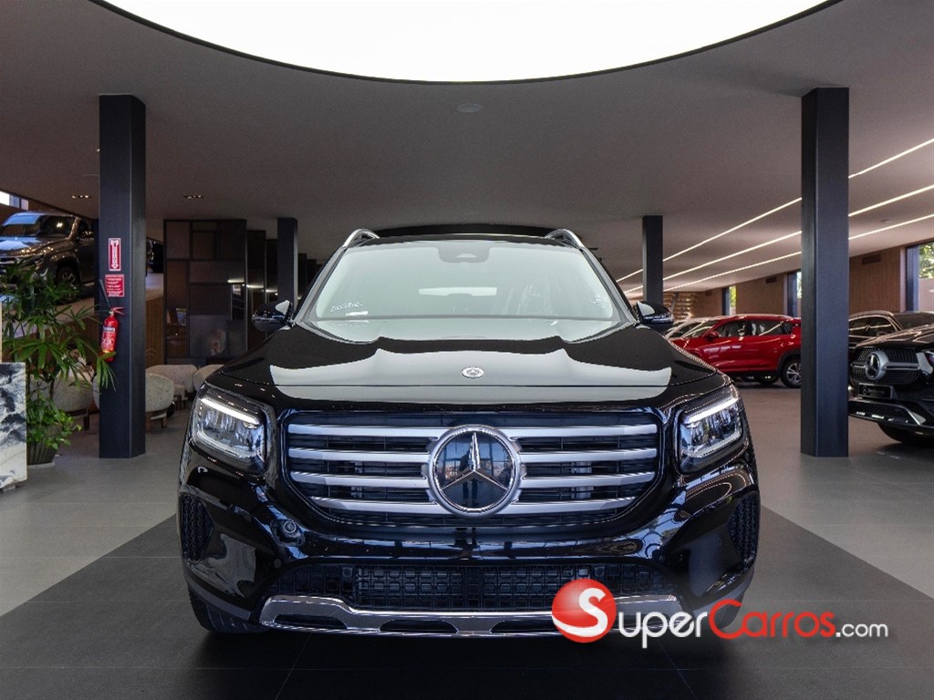 2026 Mercedes-Benz Clase GLB — foto 7 / 9