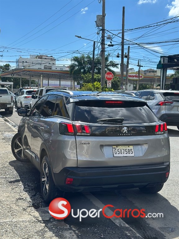 2020 Peugeot 3008 — foto 2 / 9