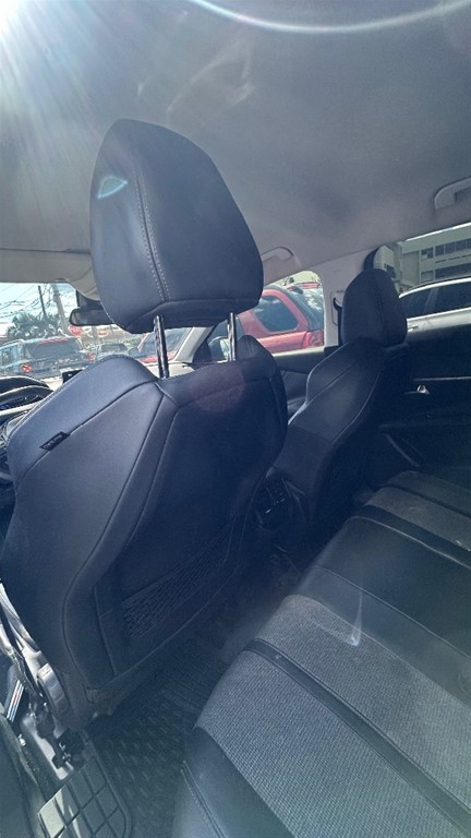 2020 Peugeot 3008 — foto 7 / 9