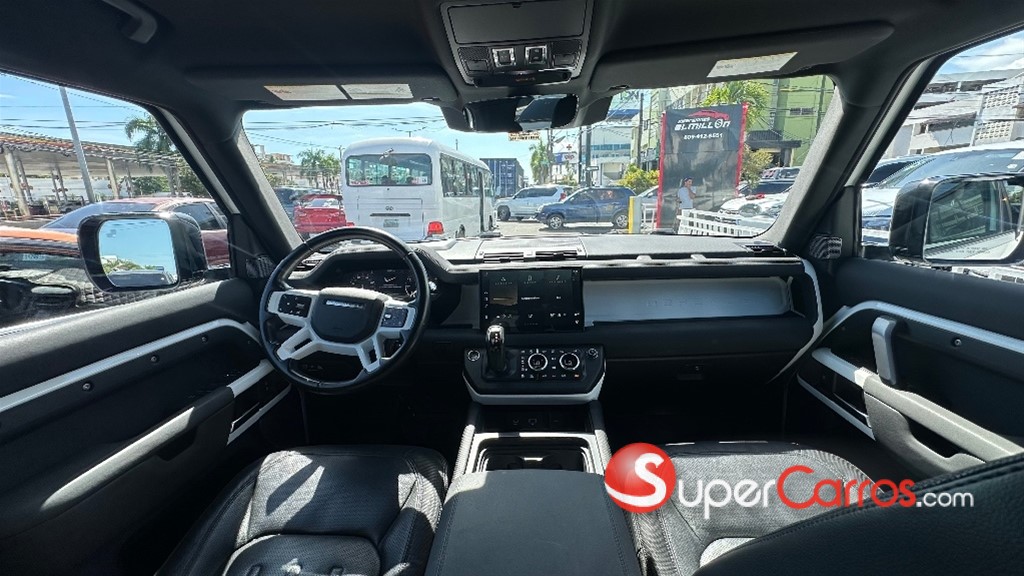 2022 Land Rover Defender 110 — foto 7 / 9