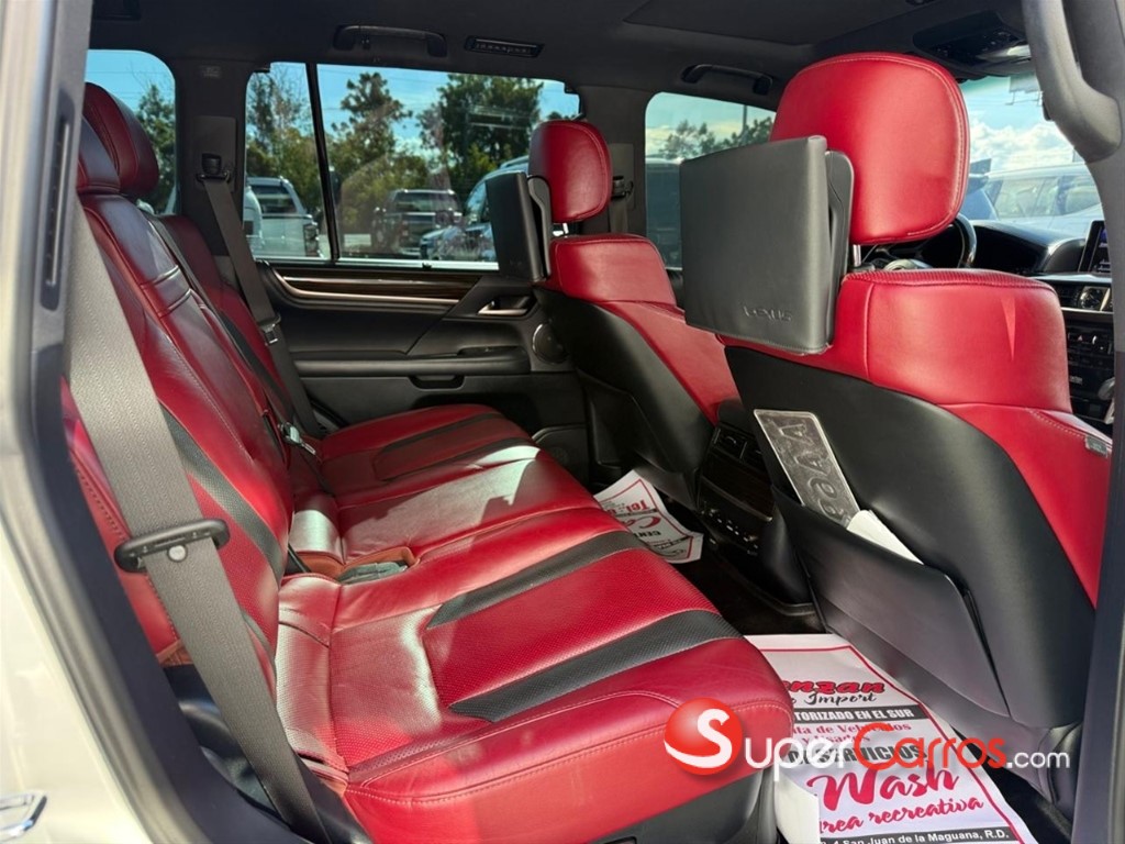 2019 Lexus LX 570 Sport — foto 3 / 10
