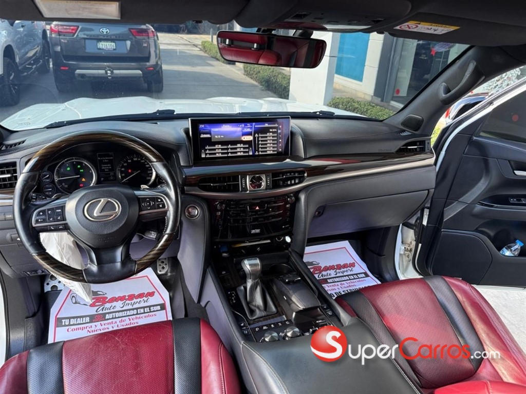 2019 Lexus LX 570 Sport — foto 9 / 10