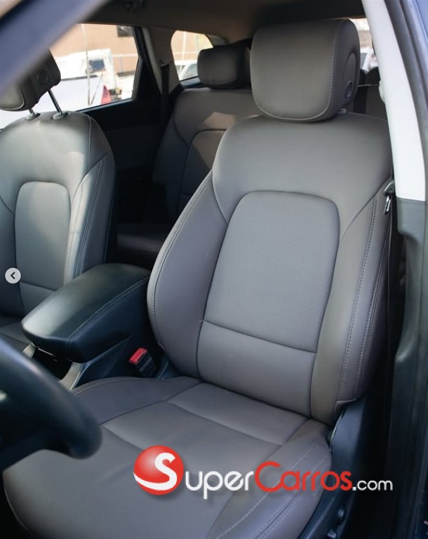 2019 Hyundai Santa Fe — foto 5 / 6