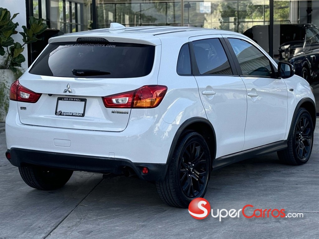 2017 Mitsubishi Motors Outlander Sport — foto 2 / 8