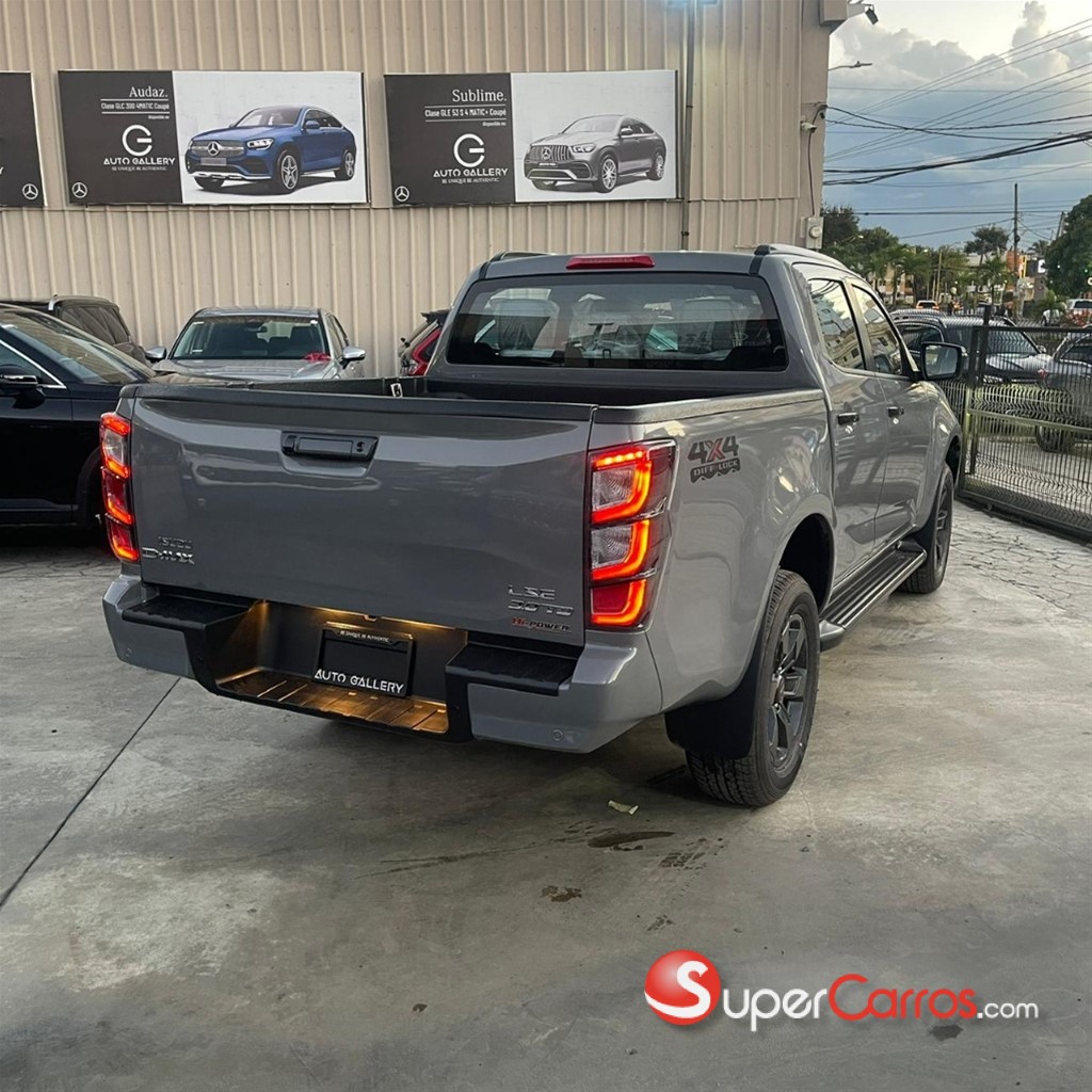 2027 Isuzu DMAX — foto 6 / 9