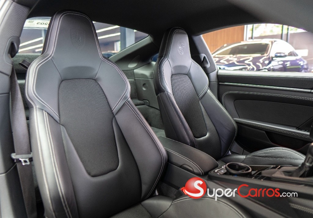 2022 Porsche 911 GT3 Touring — foto 6 / 11