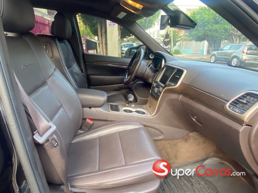 2015 Jeep Grand Cherokee SUMMIT — foto 6 / 12