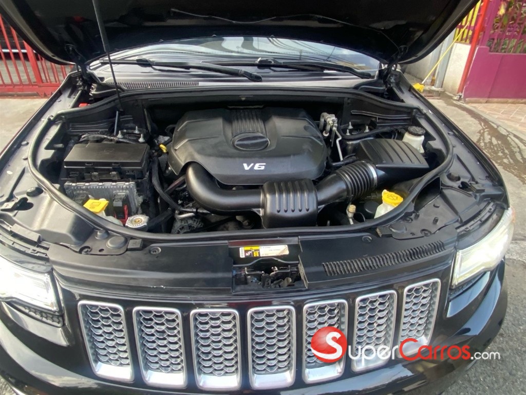 2015 Jeep Grand Cherokee SUMMIT — foto 12 / 12