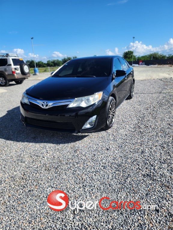 2012 Toyota Camry LE — foto 4 / 12