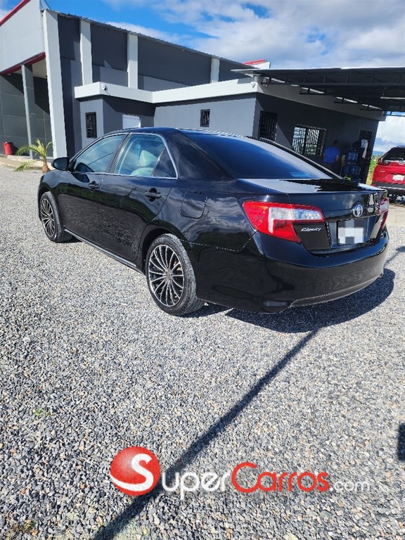 2012 Toyota Camry LE — foto 5 / 12