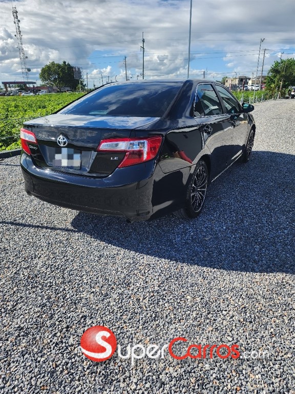 2012 Toyota Camry LE — foto 6 / 12