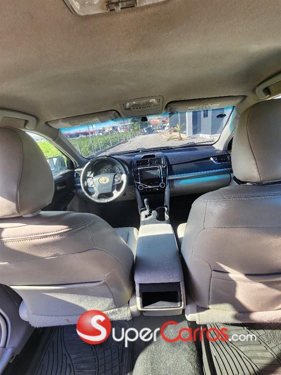 2012 Toyota Camry LE — foto 10 / 12