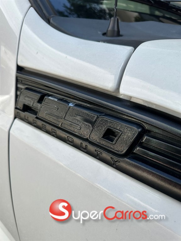 2016 Ford F 250 — foto 6 / 6