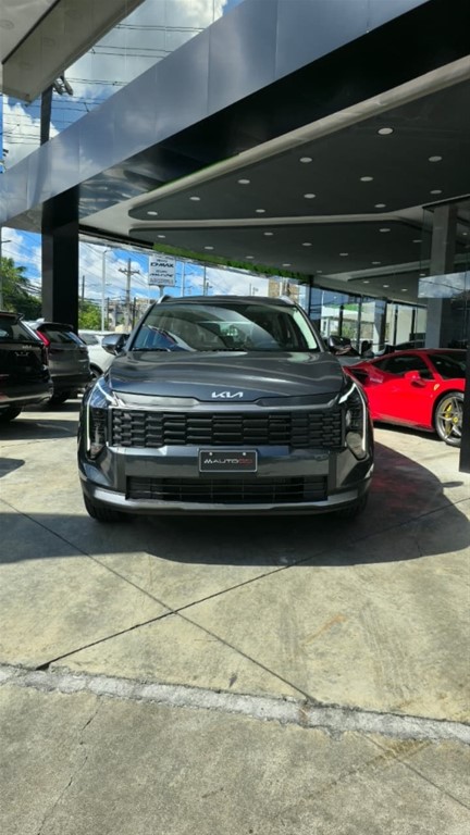 2027 Kia Sportage Sport — foto 2 / 11