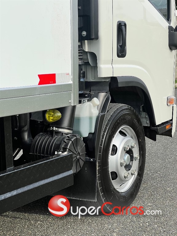 2025 Isuzu NQR 18 Pies — foto 3 / 11