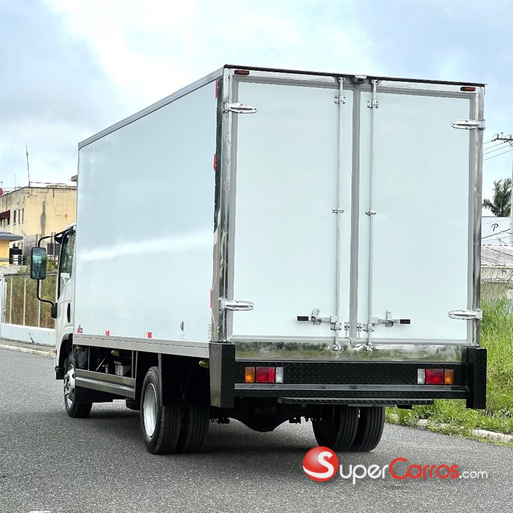 2025 Isuzu NQR 18 Pies — foto 8 / 11