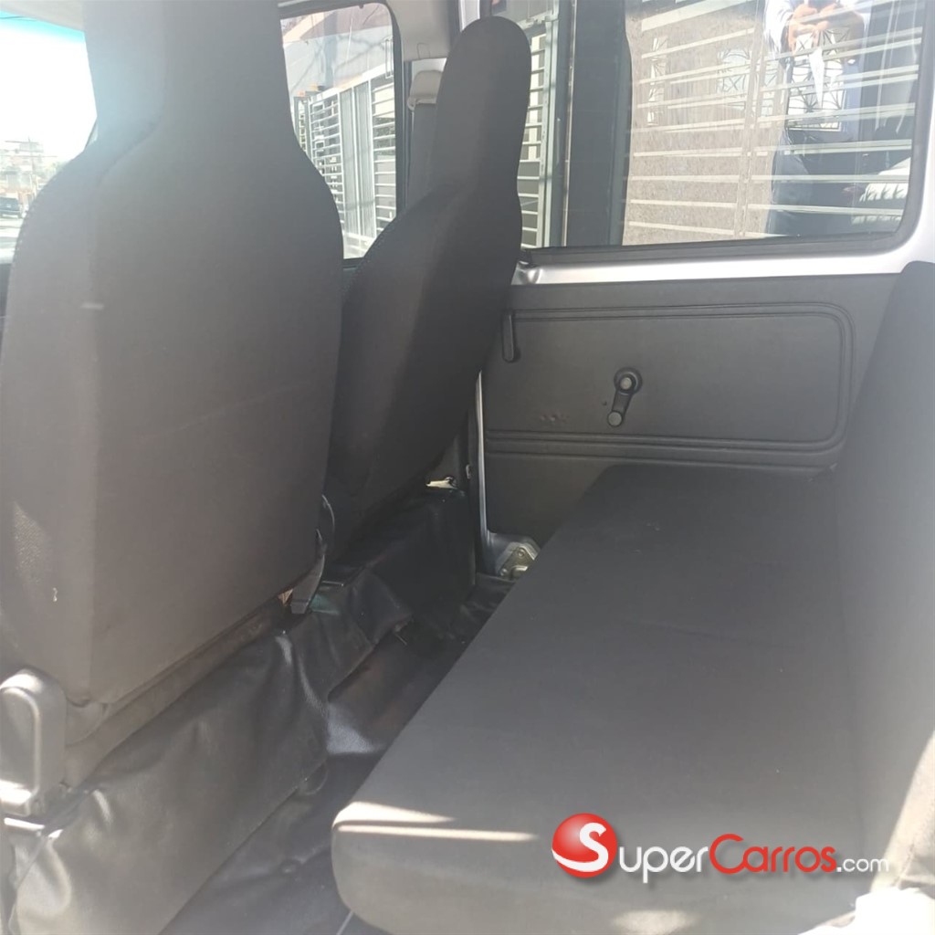 2019 Daihatsu Hijet — foto 6 / 8