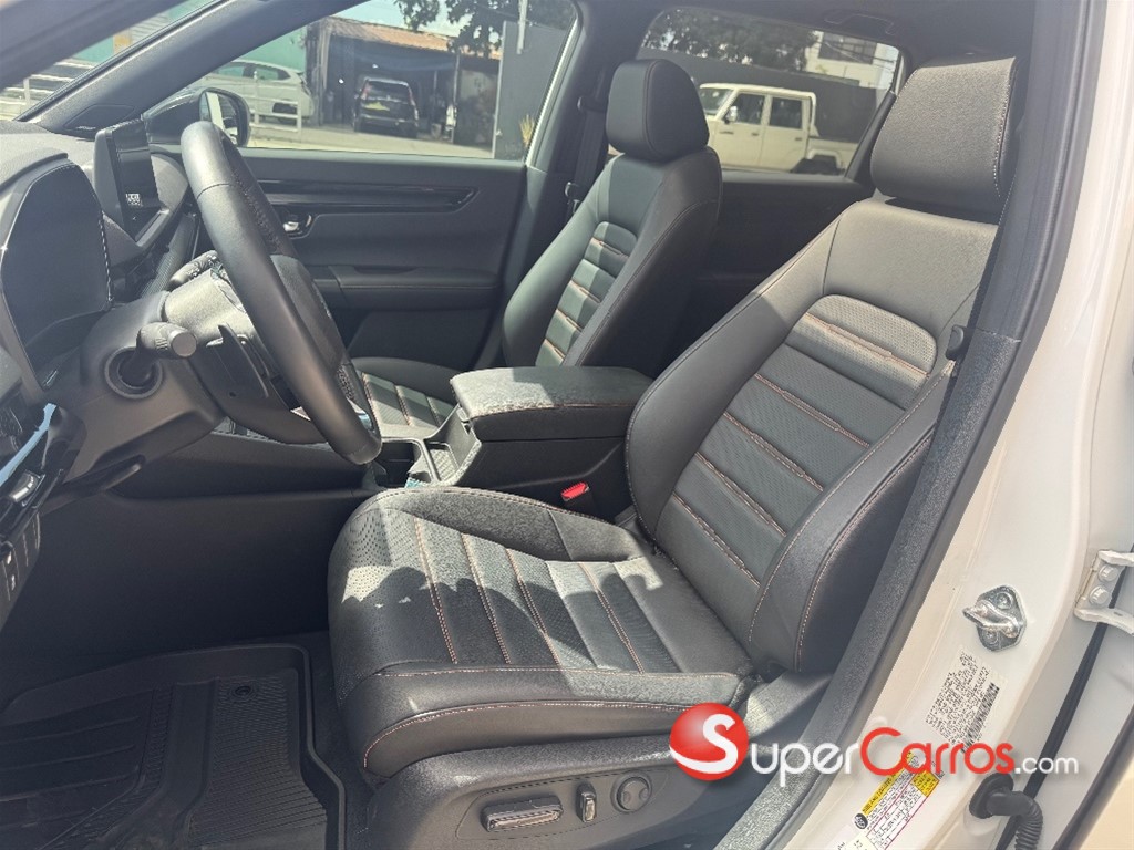 2025 Honda CR-V Sport Touring Hybrid — foto 8 / 12