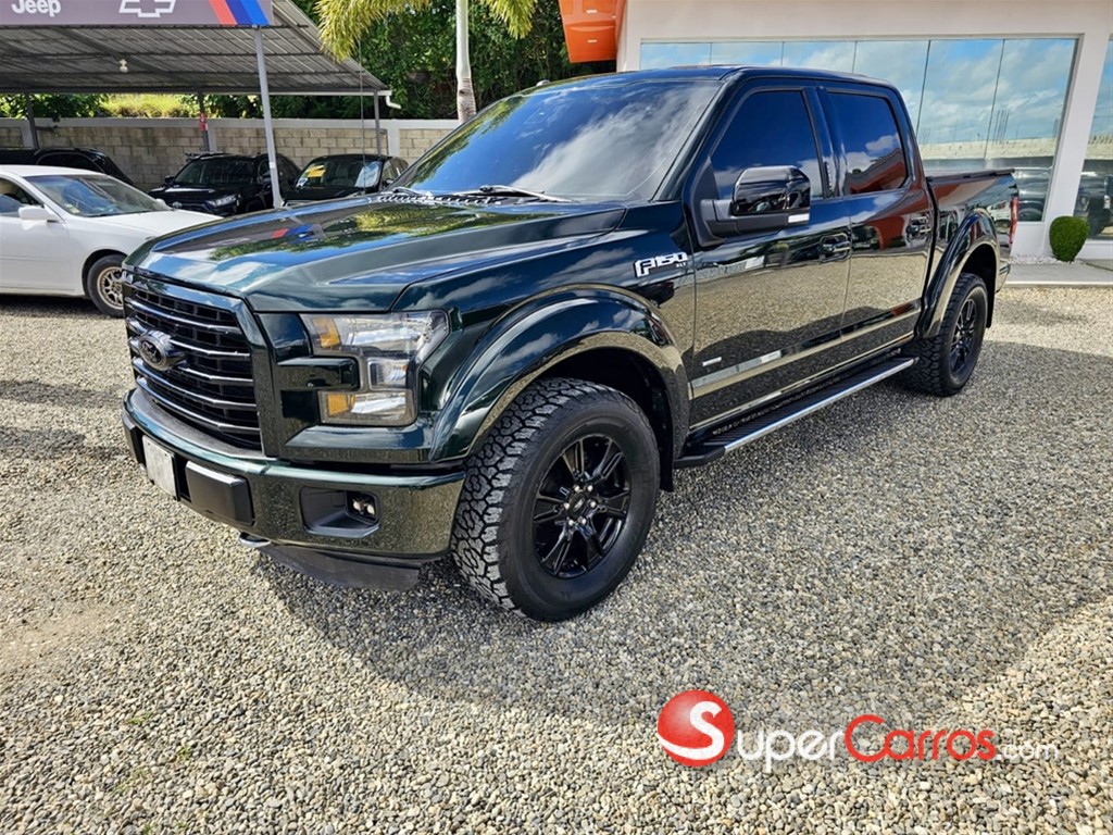 2015 Ford F 150 XLT — foto 2 / 12