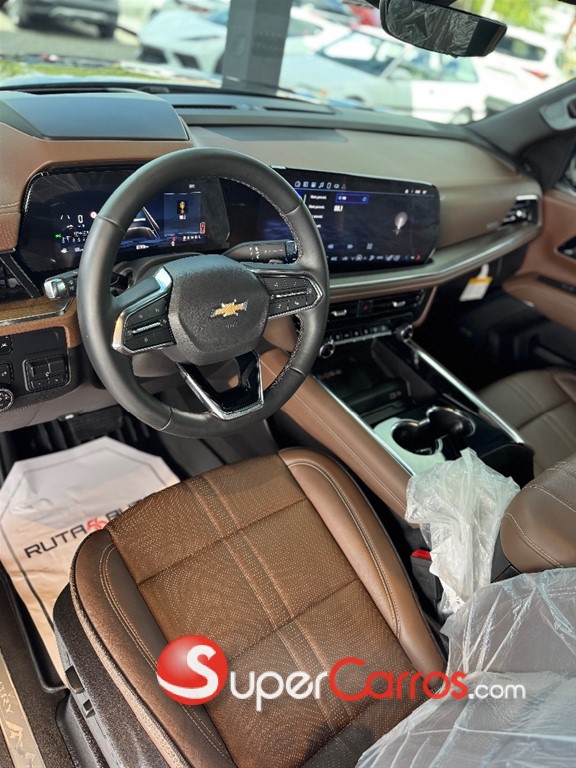 2025 Chevrolet Tahoe Highcountry Duramax — foto 5 / 12