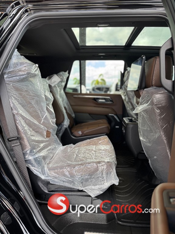 2025 Chevrolet Tahoe Highcountry Duramax — foto 7 / 12