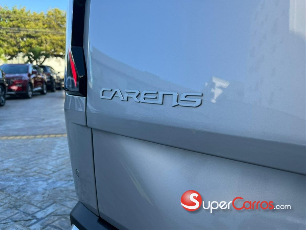 2027 Kia Carens — foto 4 / 10