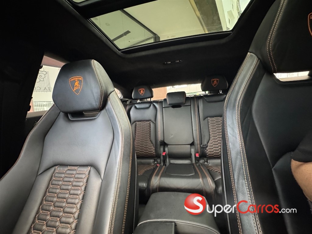 2019 Lamborghini Urus — foto 12 / 12