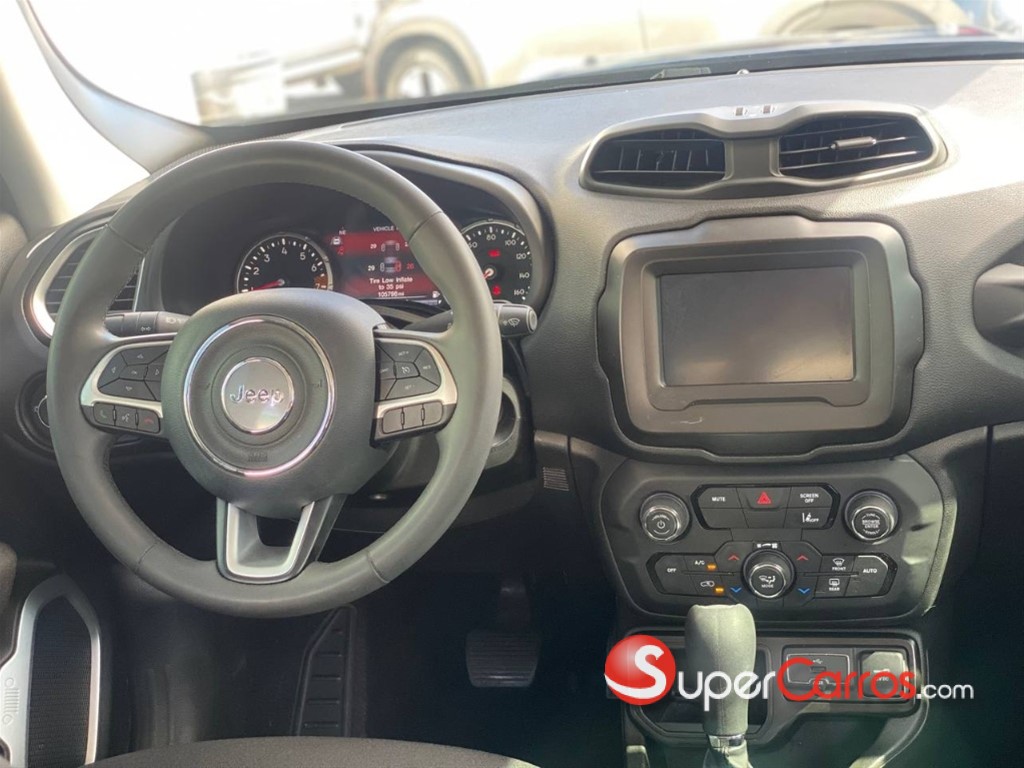 2020 Jeep Renegade Latitude — foto 6 / 12