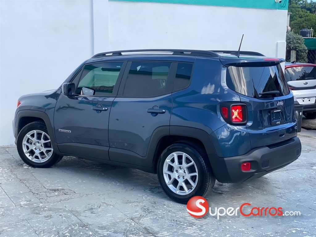 2020 Jeep Renegade Latitude — foto 10 / 12