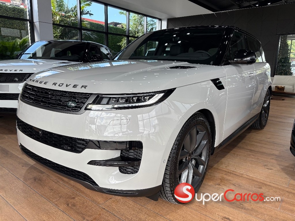 2025 Land Rover Range Rover SE