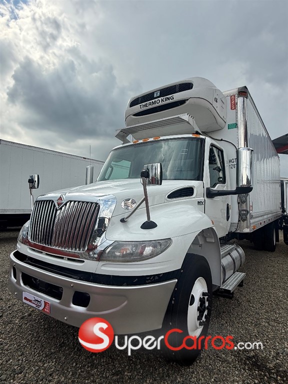 2020 International Camion — foto 2 / 6