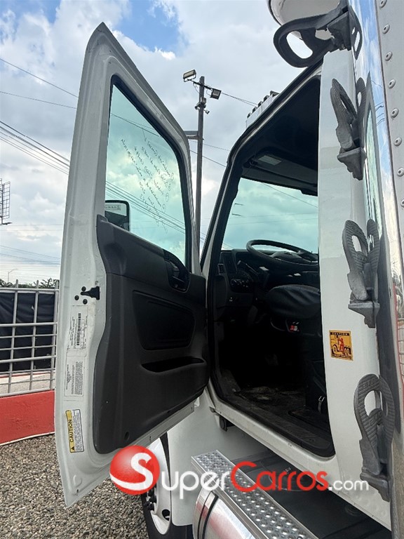 2020 International Camion — foto 4 / 6