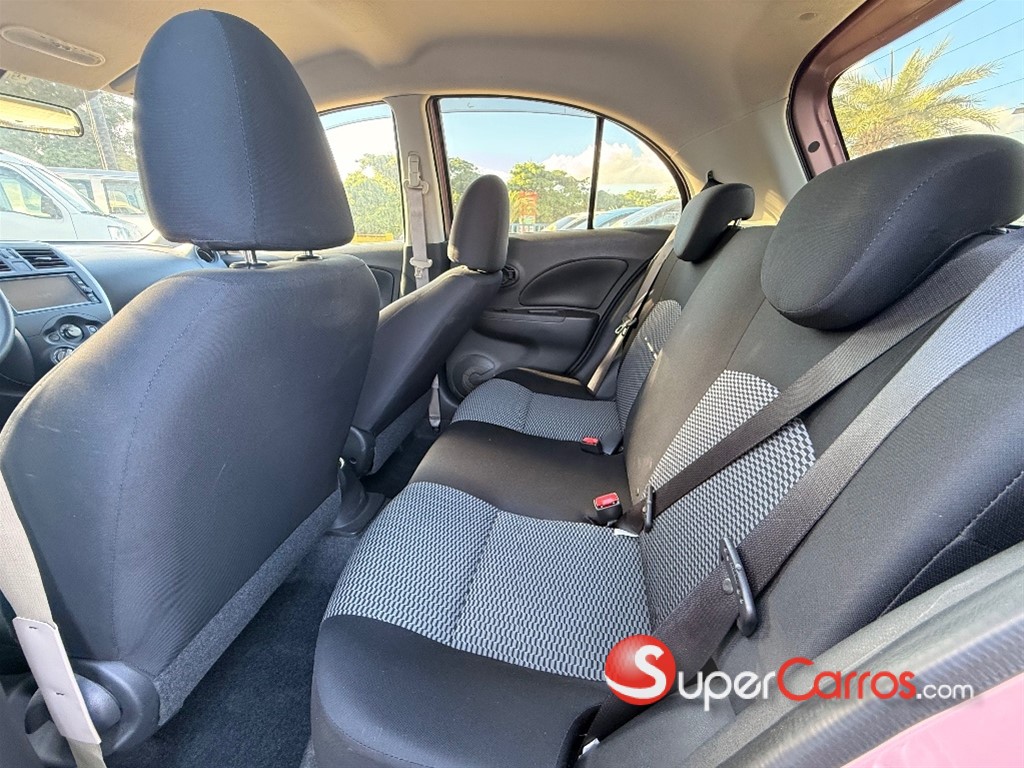 2022 Nissan March — foto 6 / 10