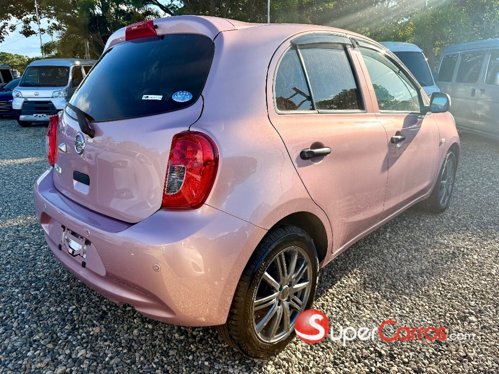 2022 Nissan March — foto 9 / 10